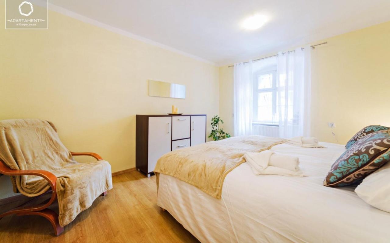 Apartment Pod 13 *